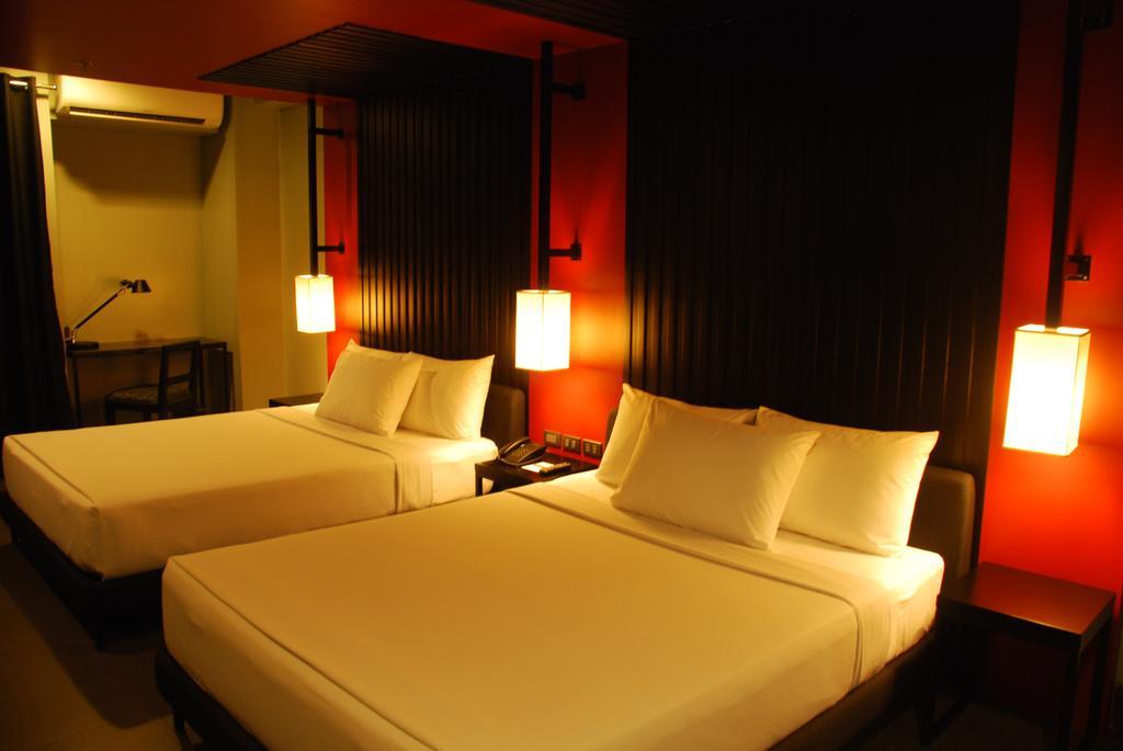 Amelie Hotel Манила Екстериор снимка