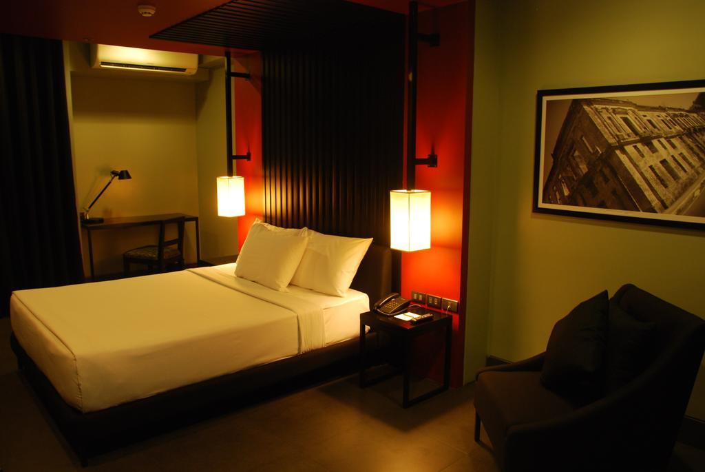 Amelie Hotel Манила Екстериор снимка