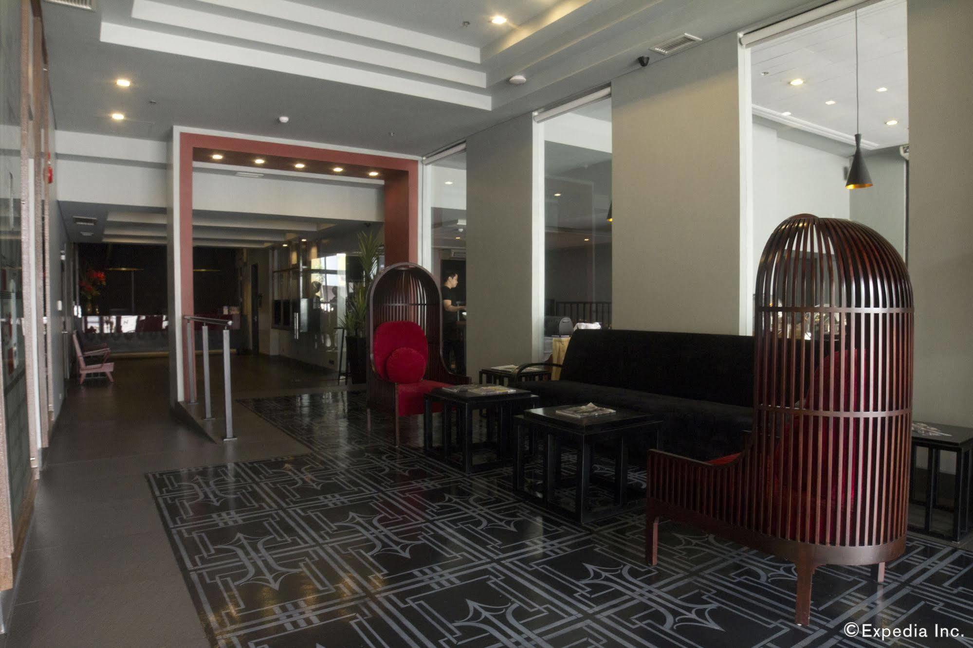 Amelie Hotel Манила Екстериор снимка