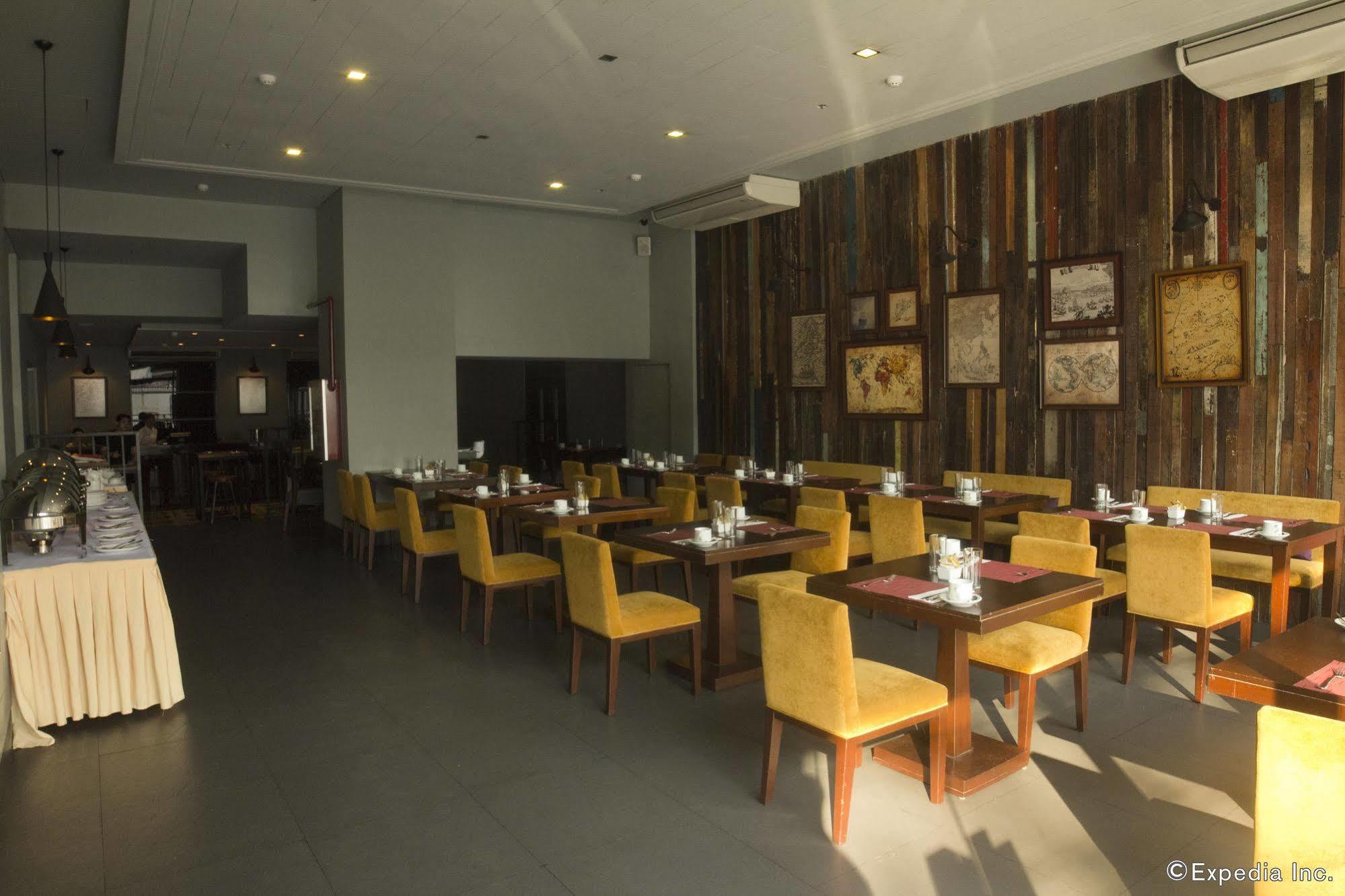 Amelie Hotel Манила Екстериор снимка