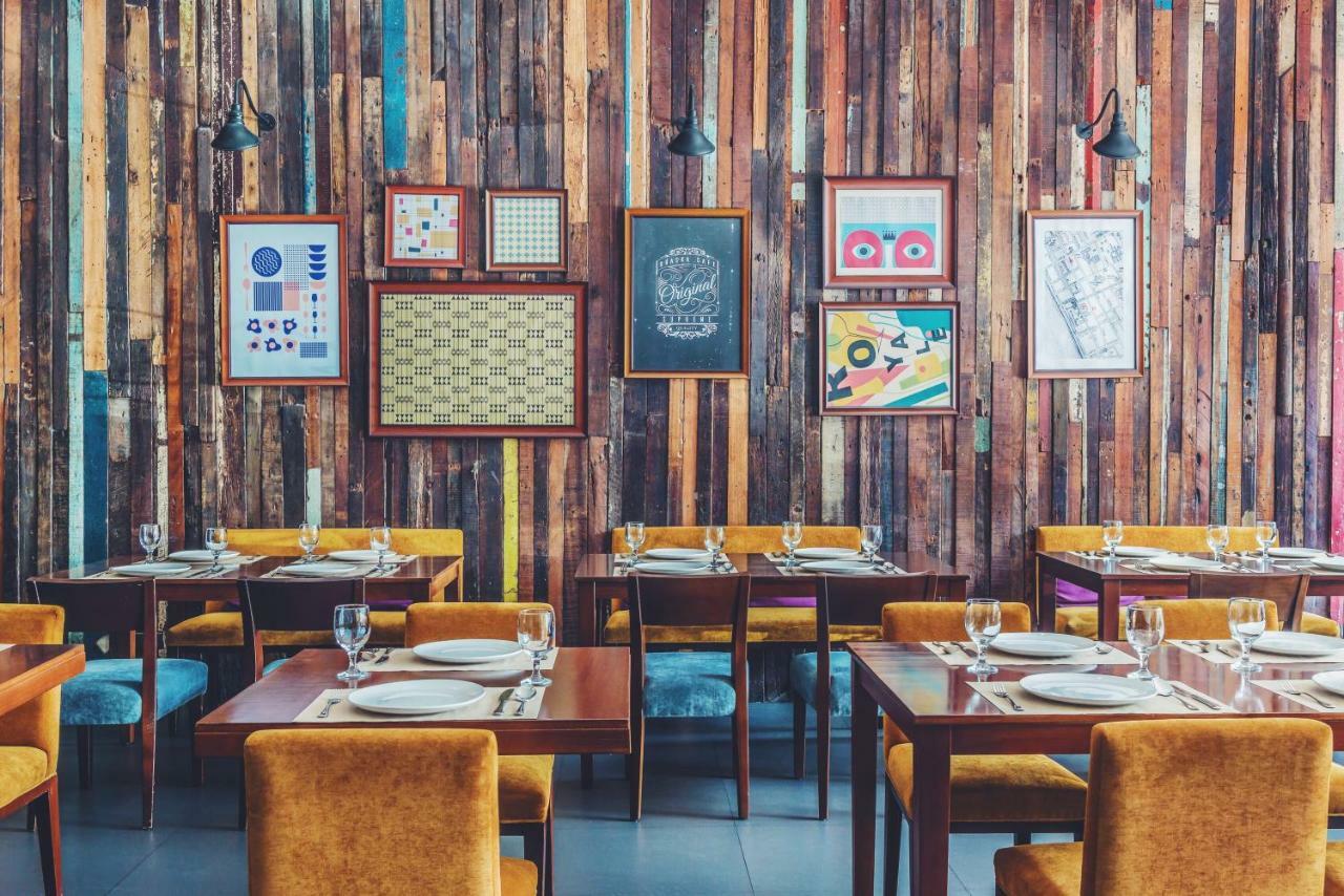 Amelie Hotel Манила Екстериор снимка